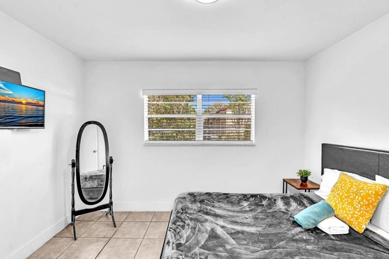 Modern 2Br Oasis Mins To Beach & Casino Db2 Dania Beach Exterior photo
